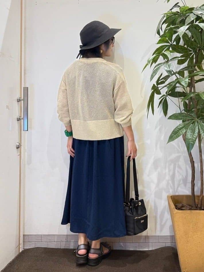 misakiさんの「SHOO･LA･RUE｜キラッと光るラメとスパンコールが印象的 メッシュカーディガン」を使ったコーディネート