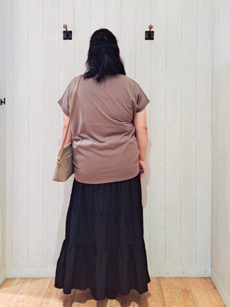 kotomiさんの「SHOO･LA･RUE｜【S-LL/汗ジミ軽減/ひんやり/UV】体型カバーに タック入りドルマントップス」を使ったコーディネート