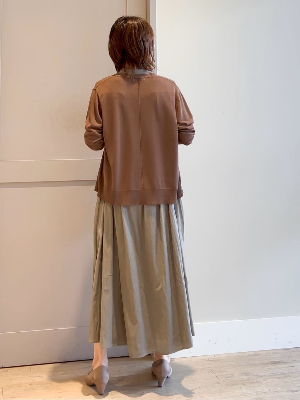 yamakoさんの「grove｜ラウンドメタルバングル」を使ったコーディネート