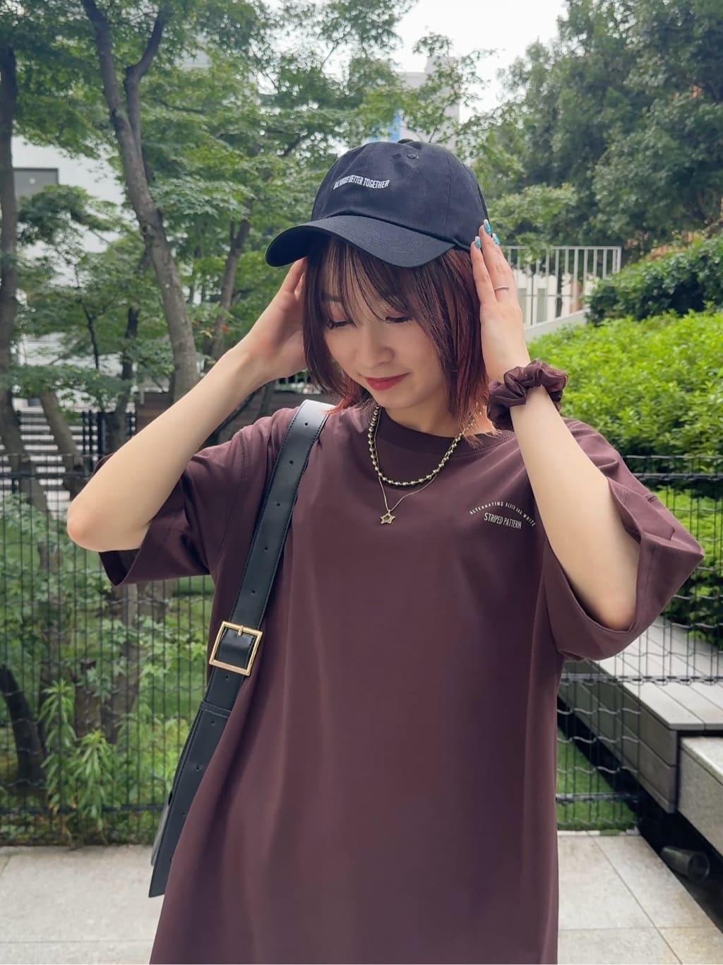 𝐜𝐡𝐢𝐤𝐚さんの「SHOO･LA･RUE｜【ひんやり/汗ジミ軽減/UVカット】プリントアソート BIG Tシャツ」を使ったコーディネート