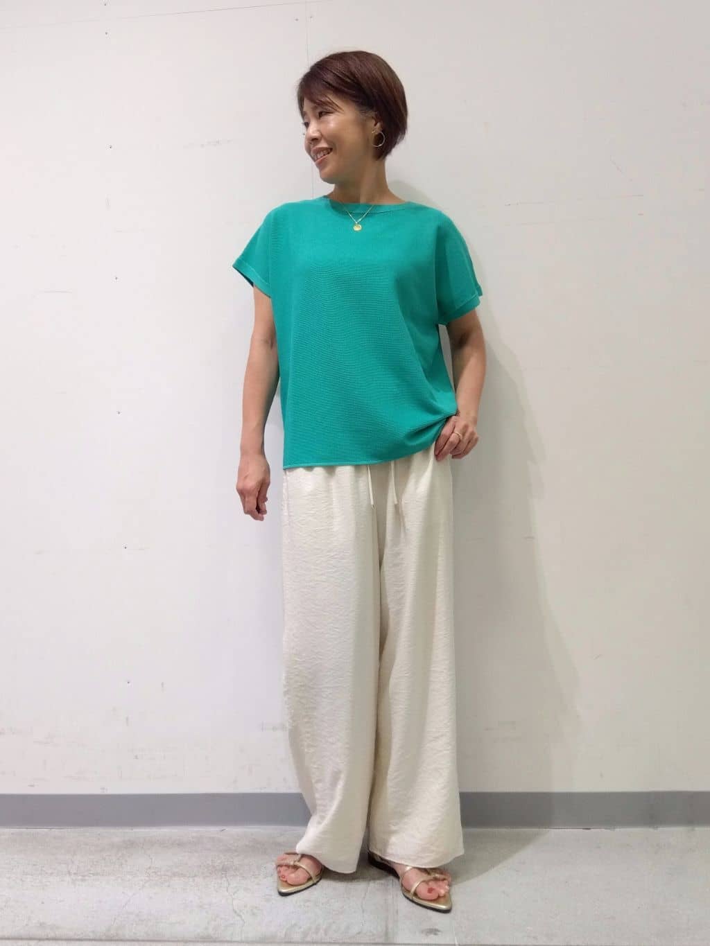 Kさんの「INDIVI｜【洗える／UVケア／SETUP可能】ドロストワイドパンツ」を使ったコーディネート