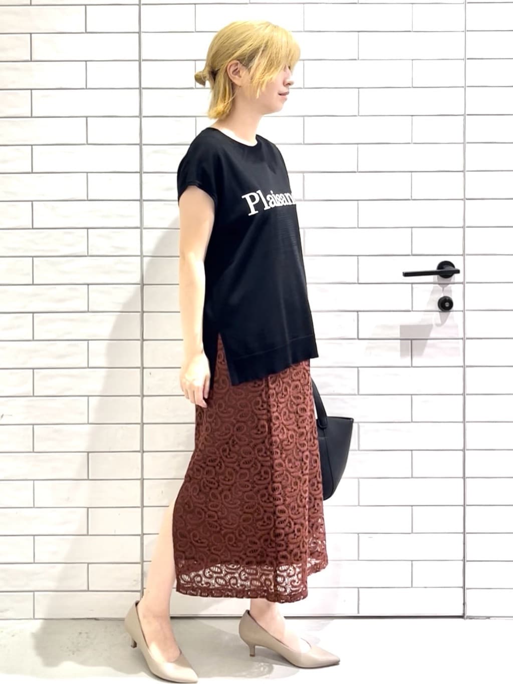 しおりさんの「OPAQUE.CLIP｜ロゴフレンチスリーブニット【洗濯機洗い可／UV／接触冷感／抗ピル】」を使ったコーディネート