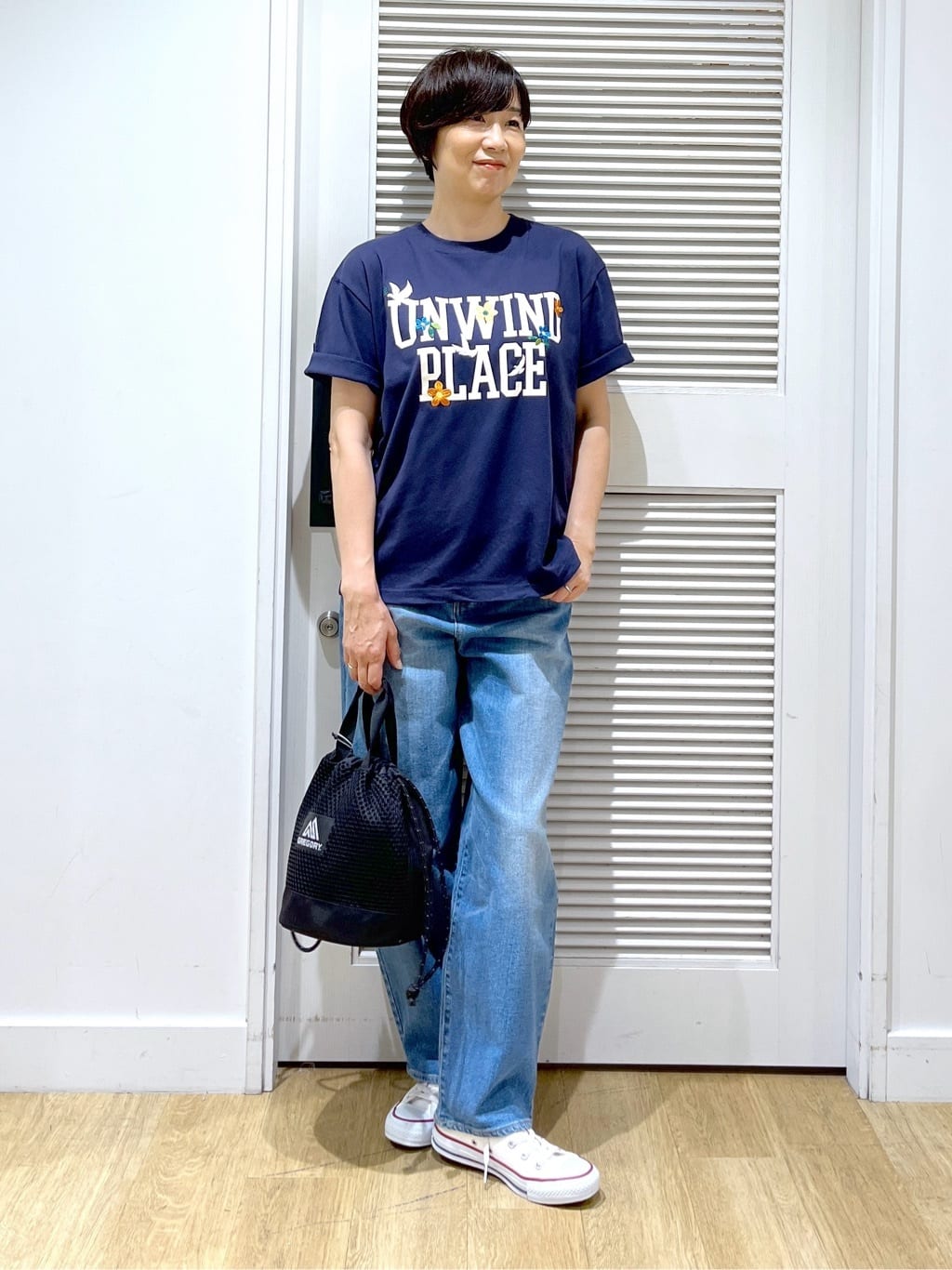 Miyazakiさんの「Dessin｜ロゴ刺繍Tシャツ」を使ったコーディネート