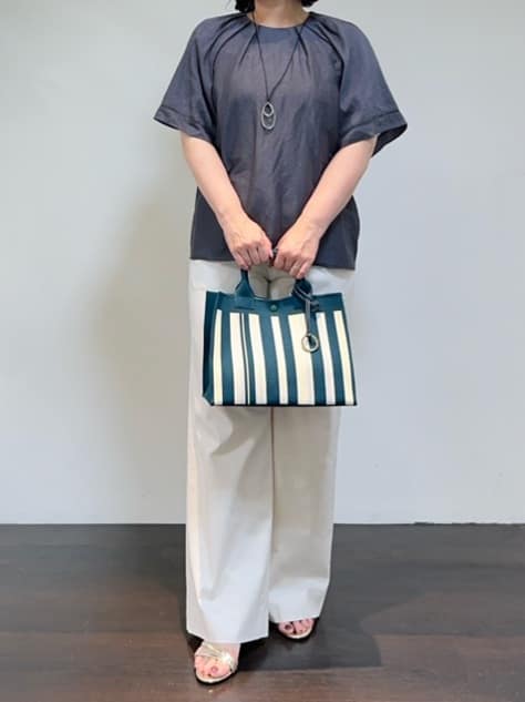 Asamiさんの「UNTITLED｜ビッグオーバルネックレス」を使ったコーディネート