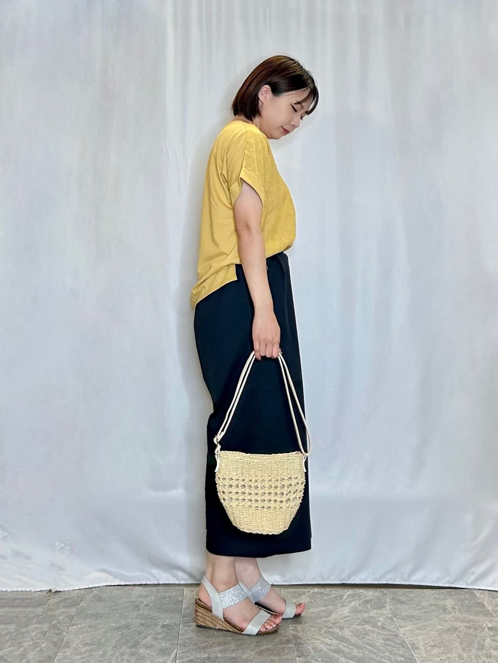 ネリさんの「SHOO･LA･RUE｜インでもアウトでも 上品な甘さの 刺繍レース切替トップス」を使ったコーディネート