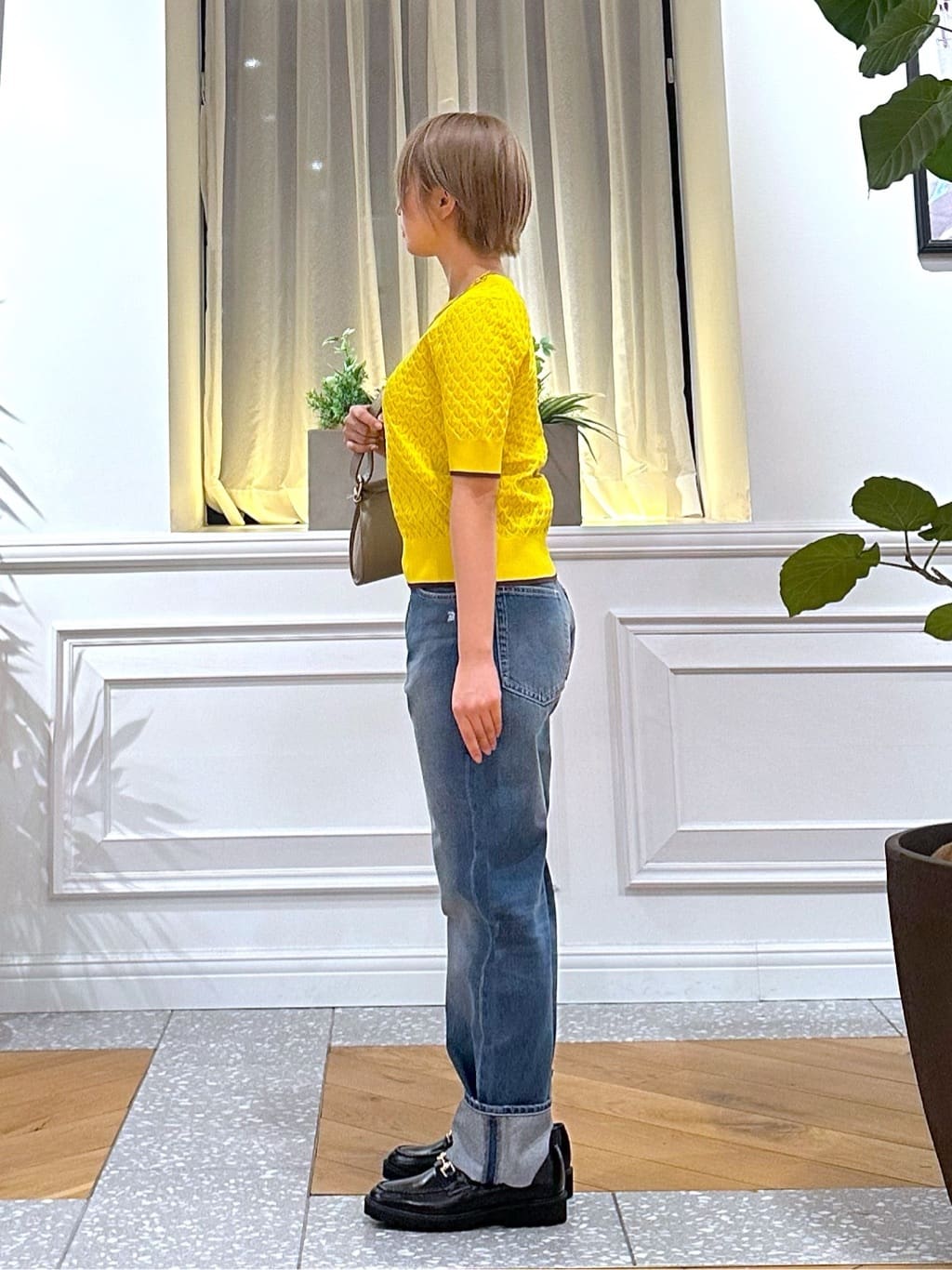 なべこさんの「DRESSTERIOR｜【6色展開/オンオフ】レース編みハーフスリーブニット」を使ったコーディネート
