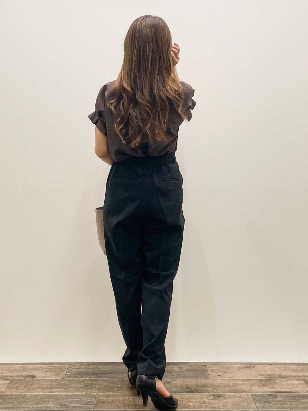 Asukaさんの「OPAQUE.CLIP｜《7色展開／XS-LLサイズ》タックスリーブスキッパーブラウス【洗濯機洗い可／吸水速乾／抗ピル／防シ」を使ったコーディネート