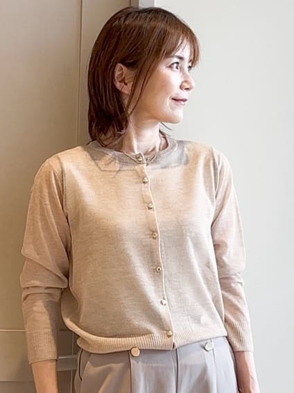 yamakoさんの「grove｜【雑誌掲載】洗えるシアーカーディガン」を使ったコーディネート