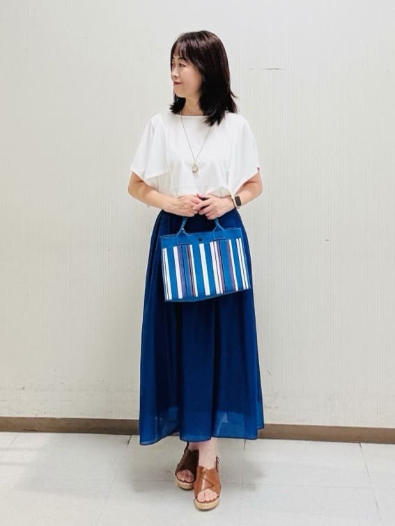 makiさんの「UNTITLED｜【きれいめ／接触冷感／日本製】ハンカチスリーブプルオーバー」を使ったコーディネート