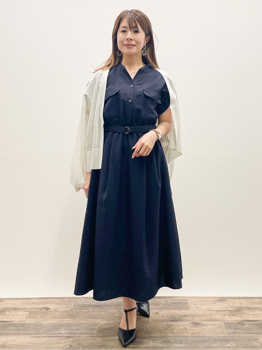 Asukaさんの「OPAQUE.CLIP｜《5色展開》コンパクトショートカーディガン【洗濯機洗い可】」を使ったコーディネート