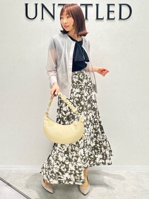 Miwaさんの「UNTITLED｜【きれいめ/洗える/フリル】ラッフルシアーブラウス」を使ったコーディネート