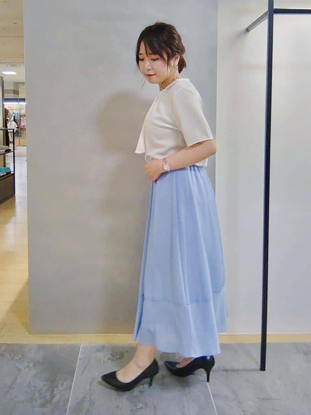 TOMOMIさんの「INDIVI｜【着る日傘／遮熱／UVケア】ダブルジャケット」を使ったコーディネート