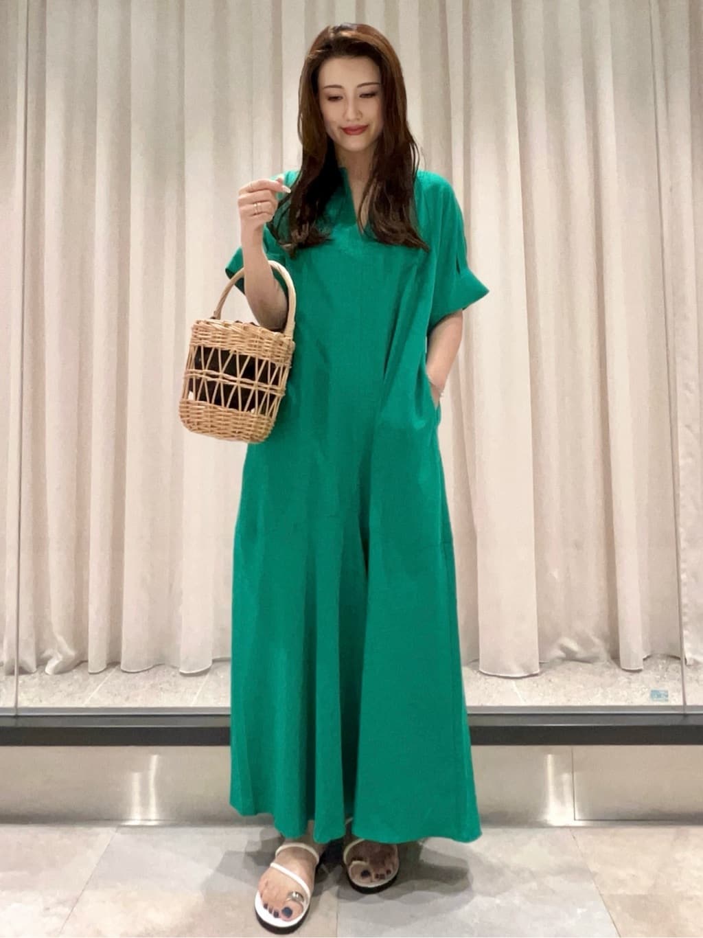 maiさんの「OPAQUE.CLIP｜レーヨン麻キーネックワンピース【洗える】」を使ったコーディネート