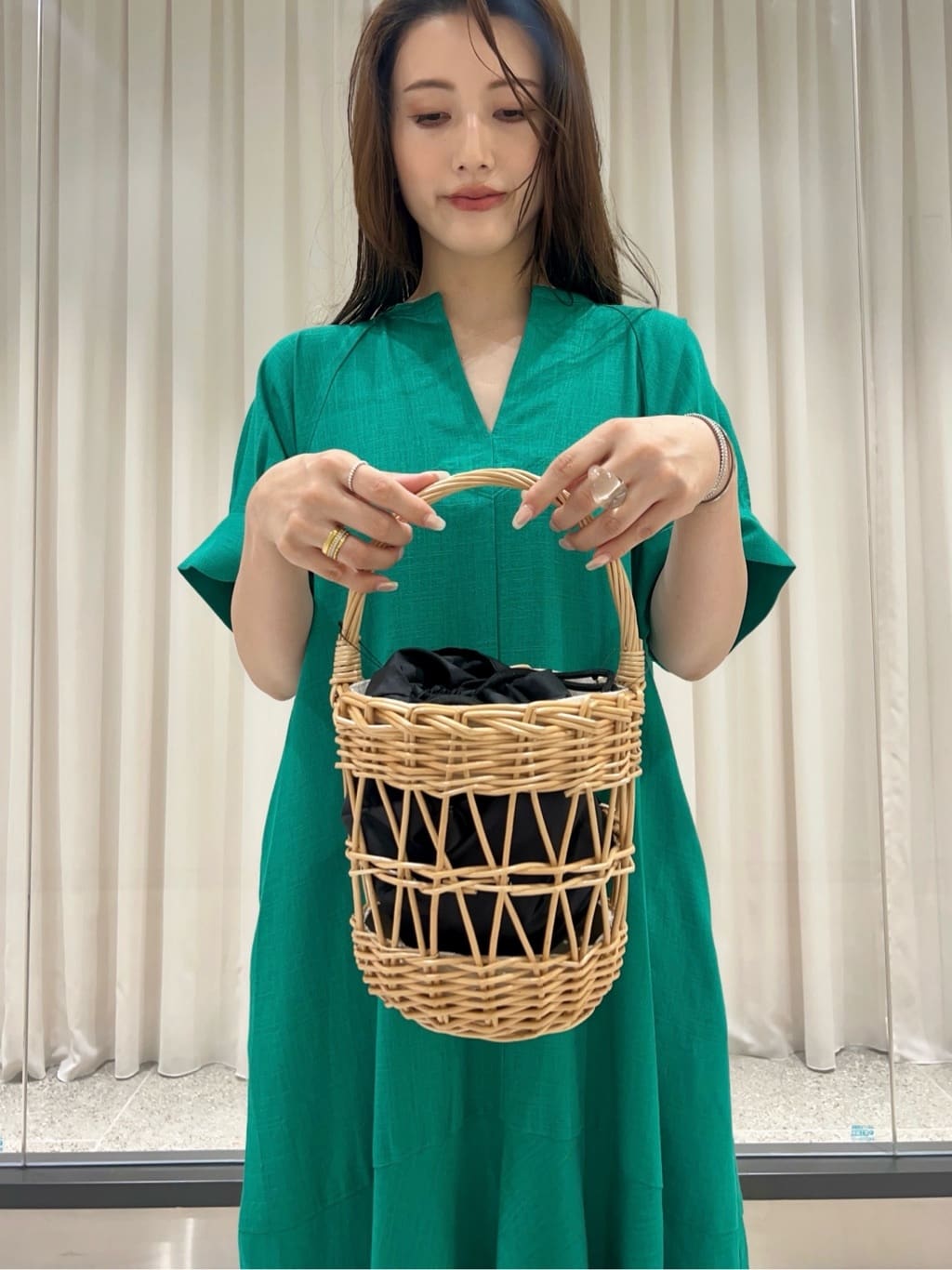 maiさんの「OPAQUE.CLIP｜レーヨン麻キーネックワンピース【洗える】」を使ったコーディネート