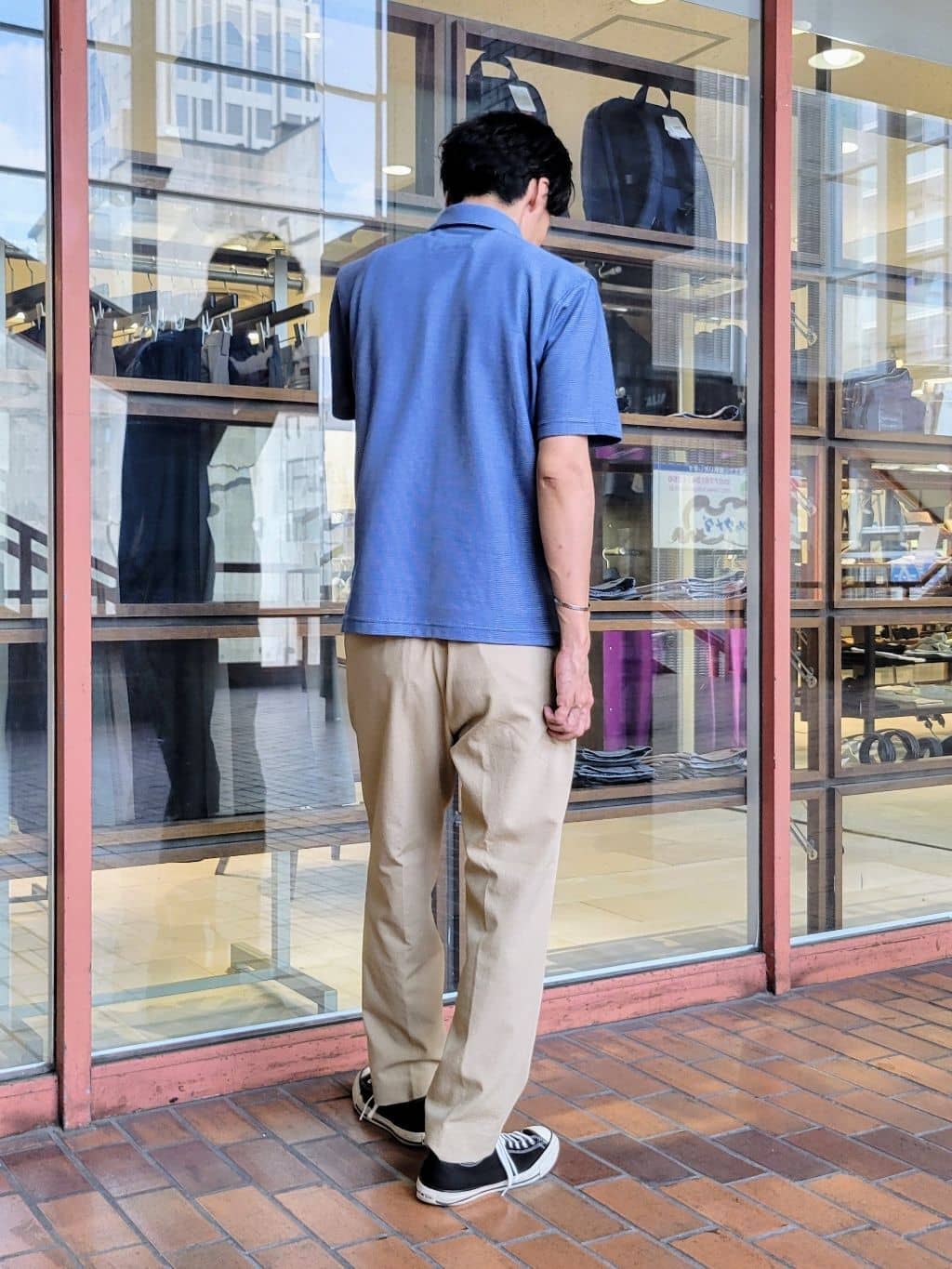 piroyaさんの「TAKEO KIKUCHI｜【抗菌防臭／9色5サイズ展開】ハニカムメランジ ポロシャツ」を使ったコーディネート