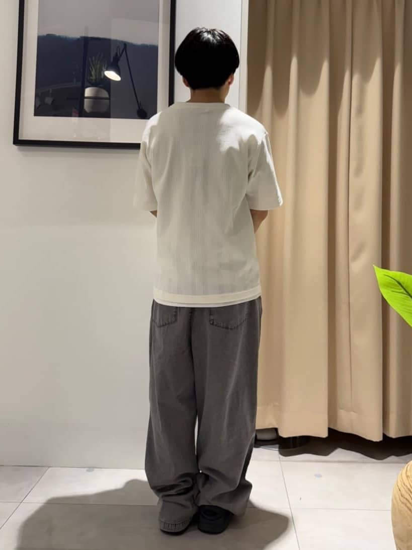 はさんの「THE SHOP TK｜ランダムワッフル半袖Tシャツ 【洗濯機ＯＫ】」を使ったコーディネート