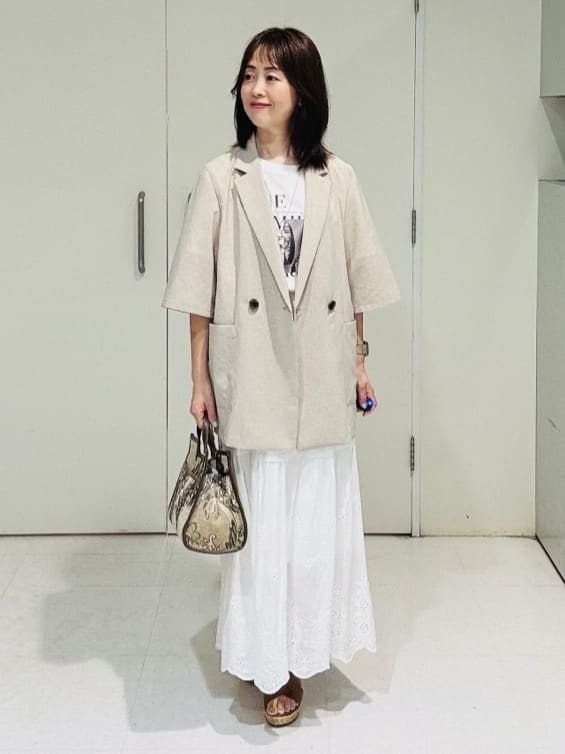 makiさんの「UNTITLED｜【ロゴT/プリントT】グラフィックTシャツ」を使ったコーディネート