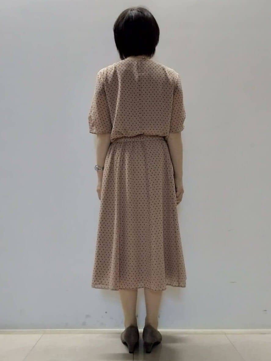 tokuさんの「Reflect｜【マシンウォッシュ可／セットアップ可】コツキ柄プリントブラウス」を使ったコーディネート
