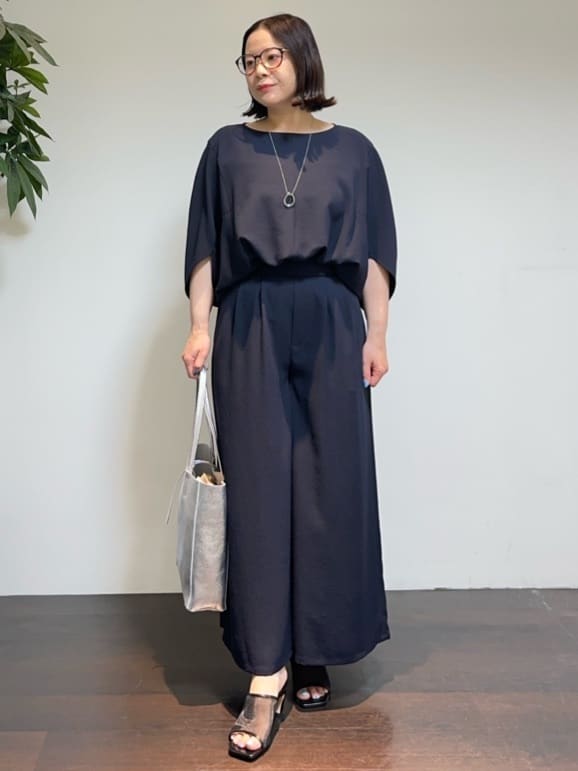 Asamiさんの「UNTITLED｜フープトップネックレス」を使ったコーディネート