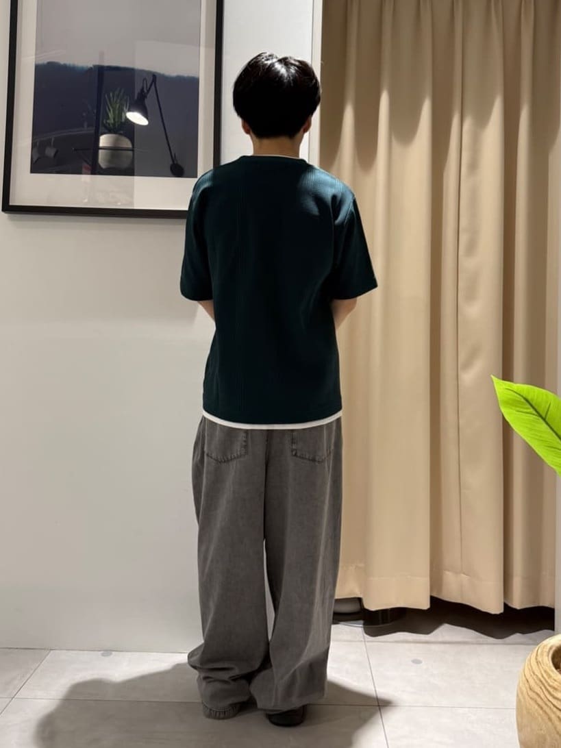 はさんの「THE SHOP TK｜ランダムワッフル半袖Tシャツ 【洗濯機ＯＫ】」を使ったコーディネート