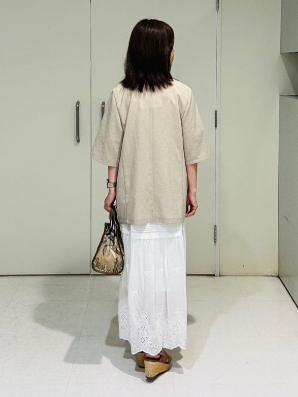 makiさんの「UNTITLED｜【ロゴT/プリントT】グラフィックTシャツ」を使ったコーディネート