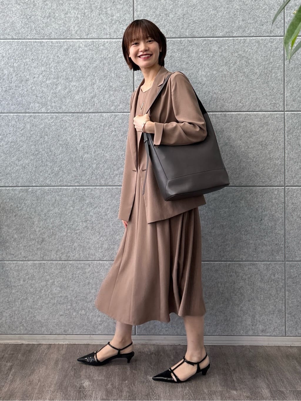 kanaeさんの「INDIVI｜【軽く羽織れる！】ダブルジャケット」を使ったコーディネート