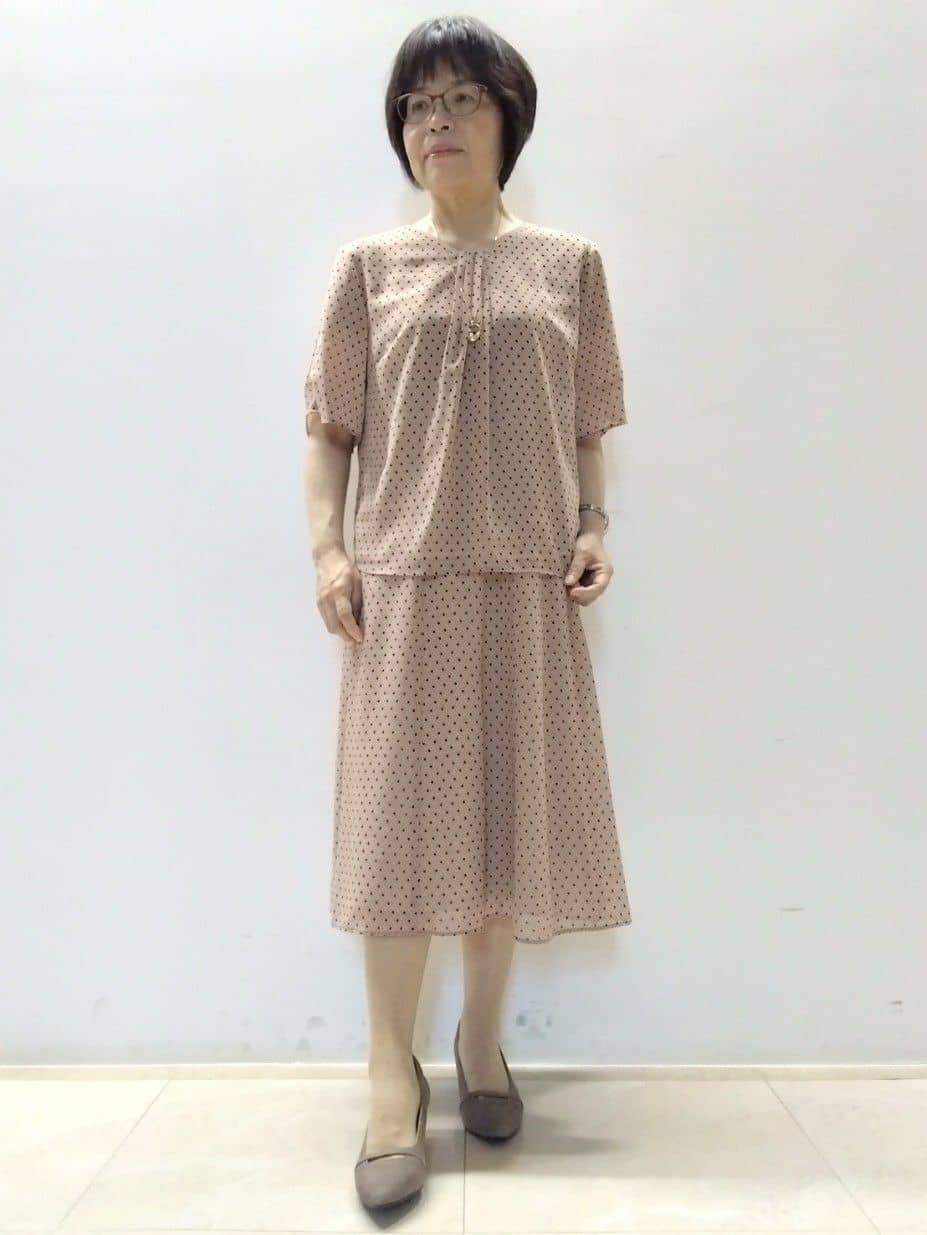 tokuさんの「Reflect｜【マシンウォッシュ可／セットアップ可】コツキ柄プリントブラウス」を使ったコーディネート