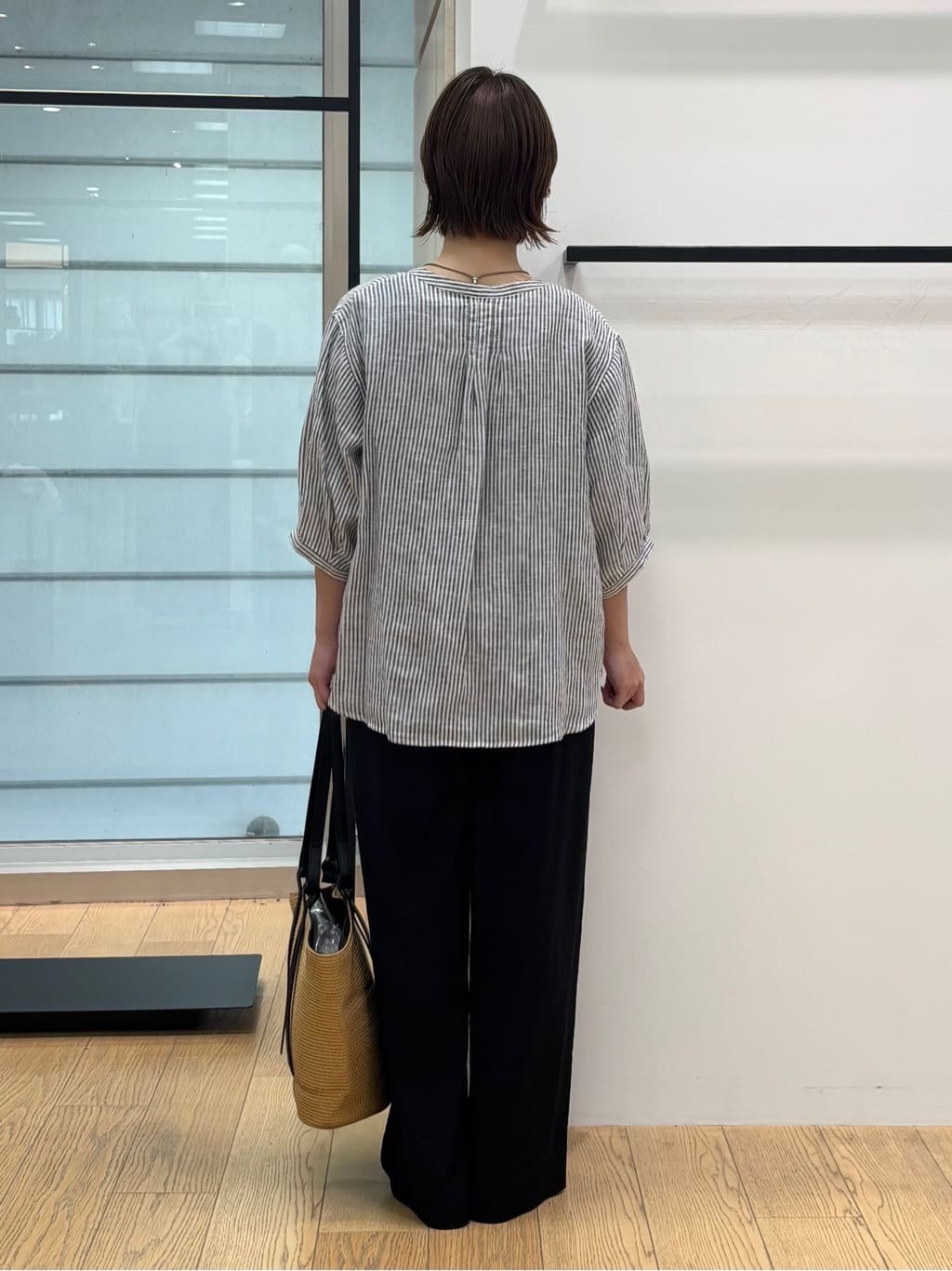 asamiさんの「INDIVI｜【洗える／体型カバー】シャーリングシアートップス」を使ったコーディネート