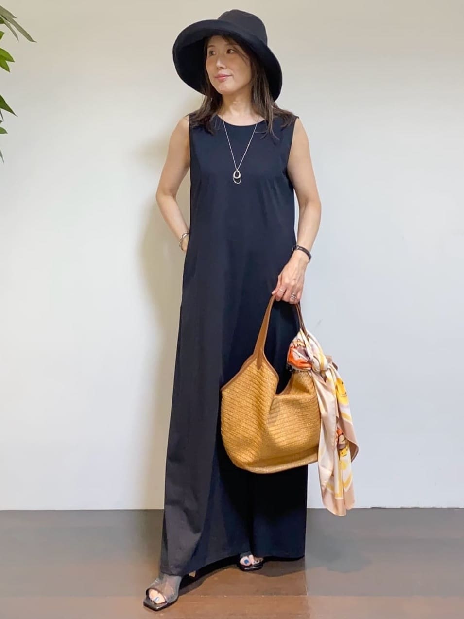 tomoさんの「UNTITLED｜【追加】ライトダブルリングネックレス」を使ったコーディネート