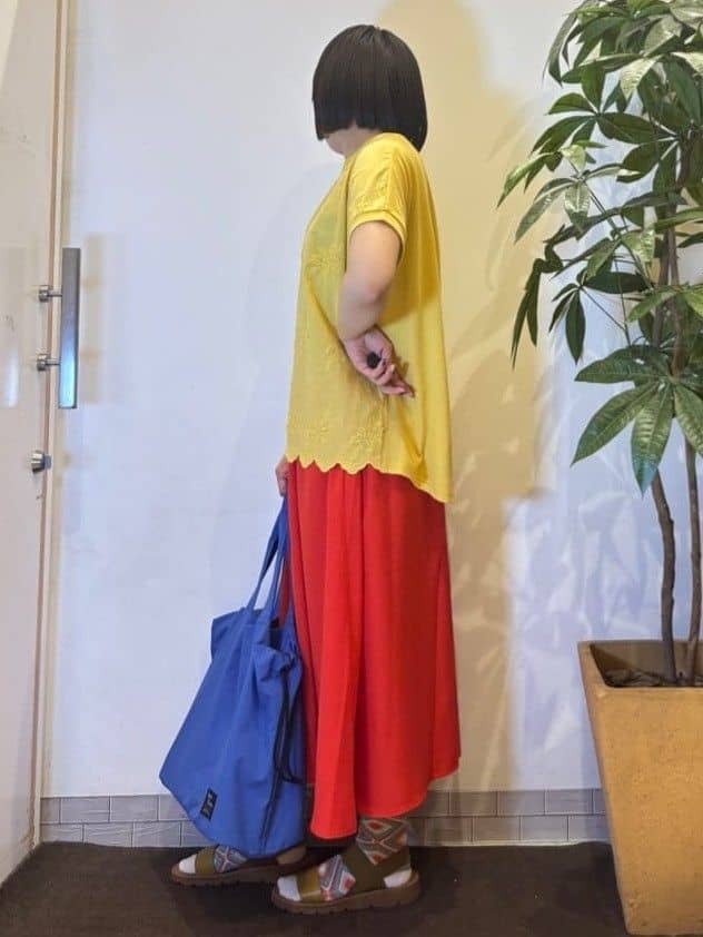 TOWAさんの「SHOO･LA･RUE｜【洗える/S-LL】インせず着られる さらっと大人上品 刺繍トップス」を使ったコーディネート