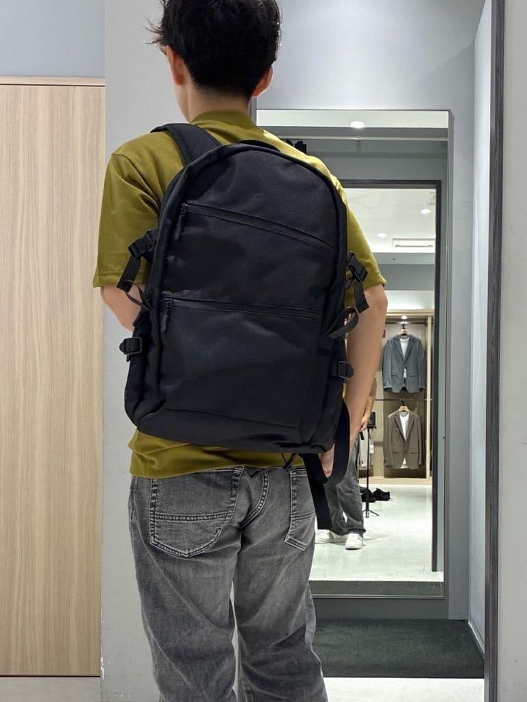 わいずみさんの「TAKEO KIKUCHI｜【GUNZE&times;TAKEO KIKUCHI】メンズインナー「ステルス(R)」」を使ったコーディネート