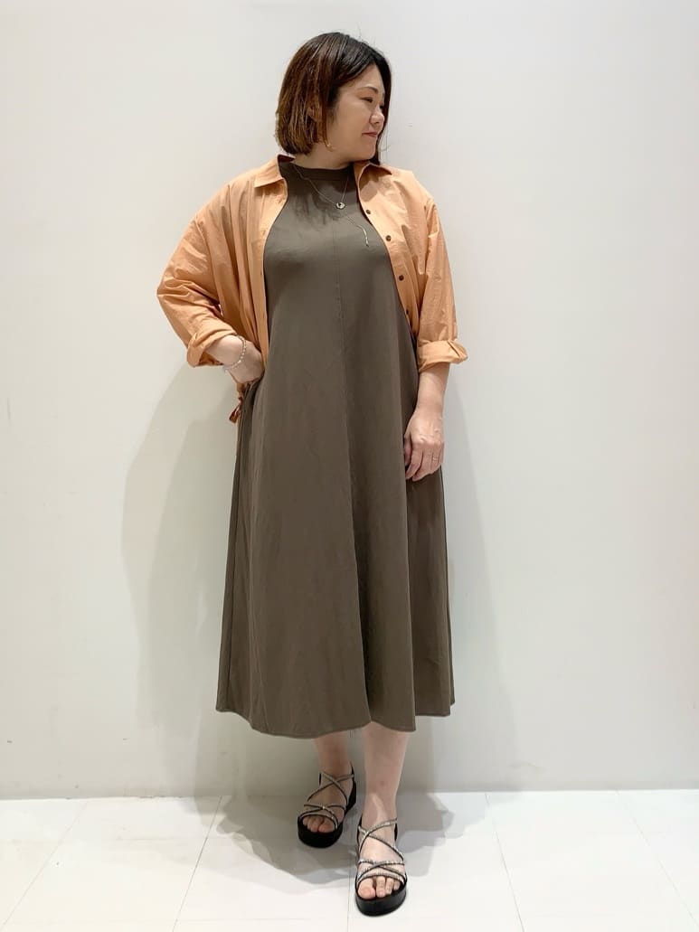 みいちゃんさんの「grove｜」を使ったコーディネート