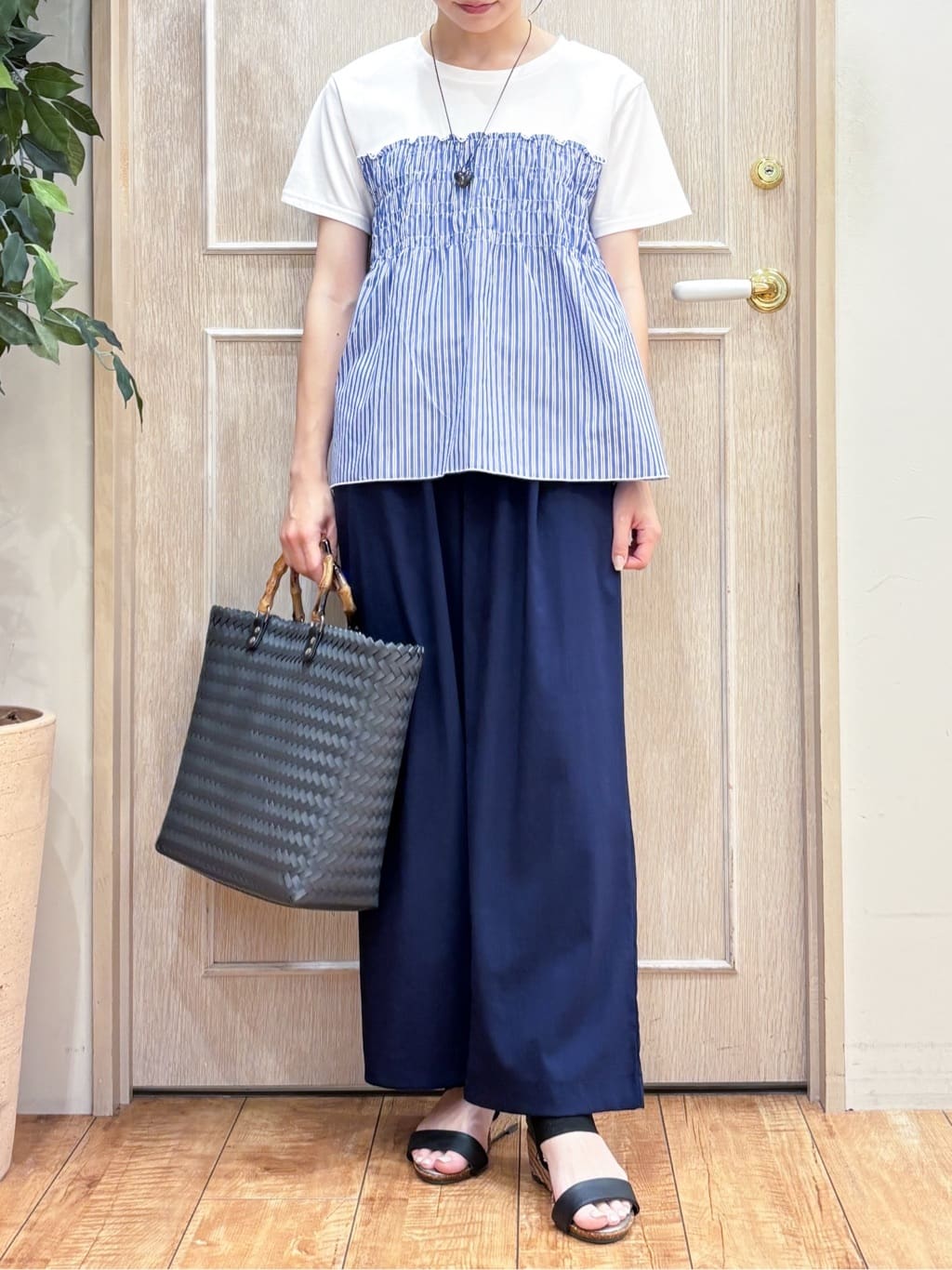 なみさんの「SHOO･LA･RUE｜【着丈選べる】触れる度ひんやり ゆるきれい イージーワイドパンツ」を使ったコーディネート