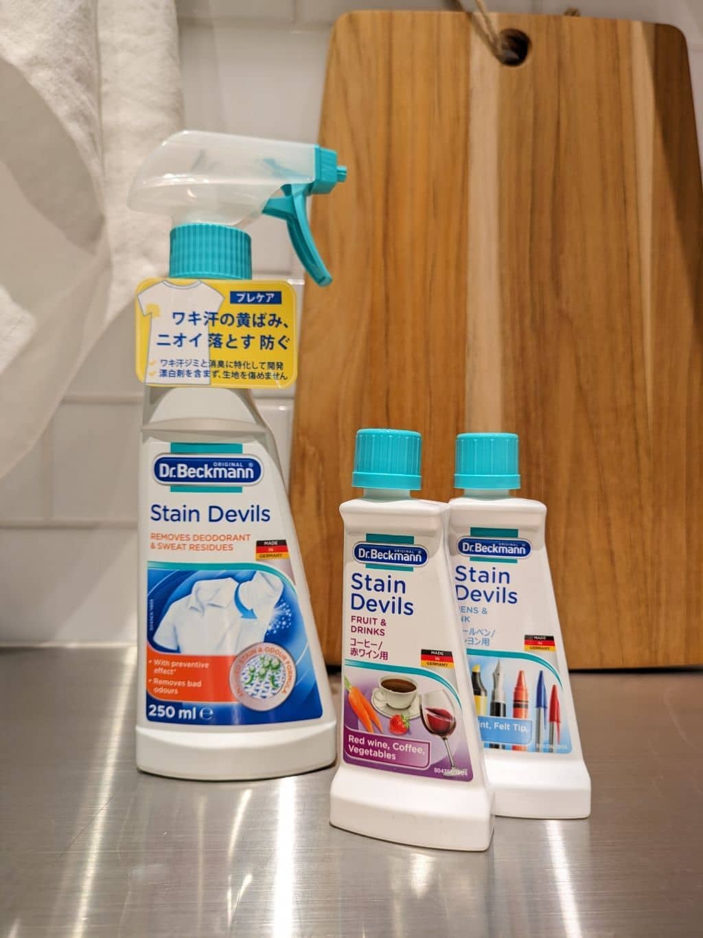 minoriさんの「212 KITCHEN STORE｜カラー＆ダートコレクター 色移り防止シート12枚入り ＜Dr.Beckmann ドクター ベックマン」を使ったコーディネート
