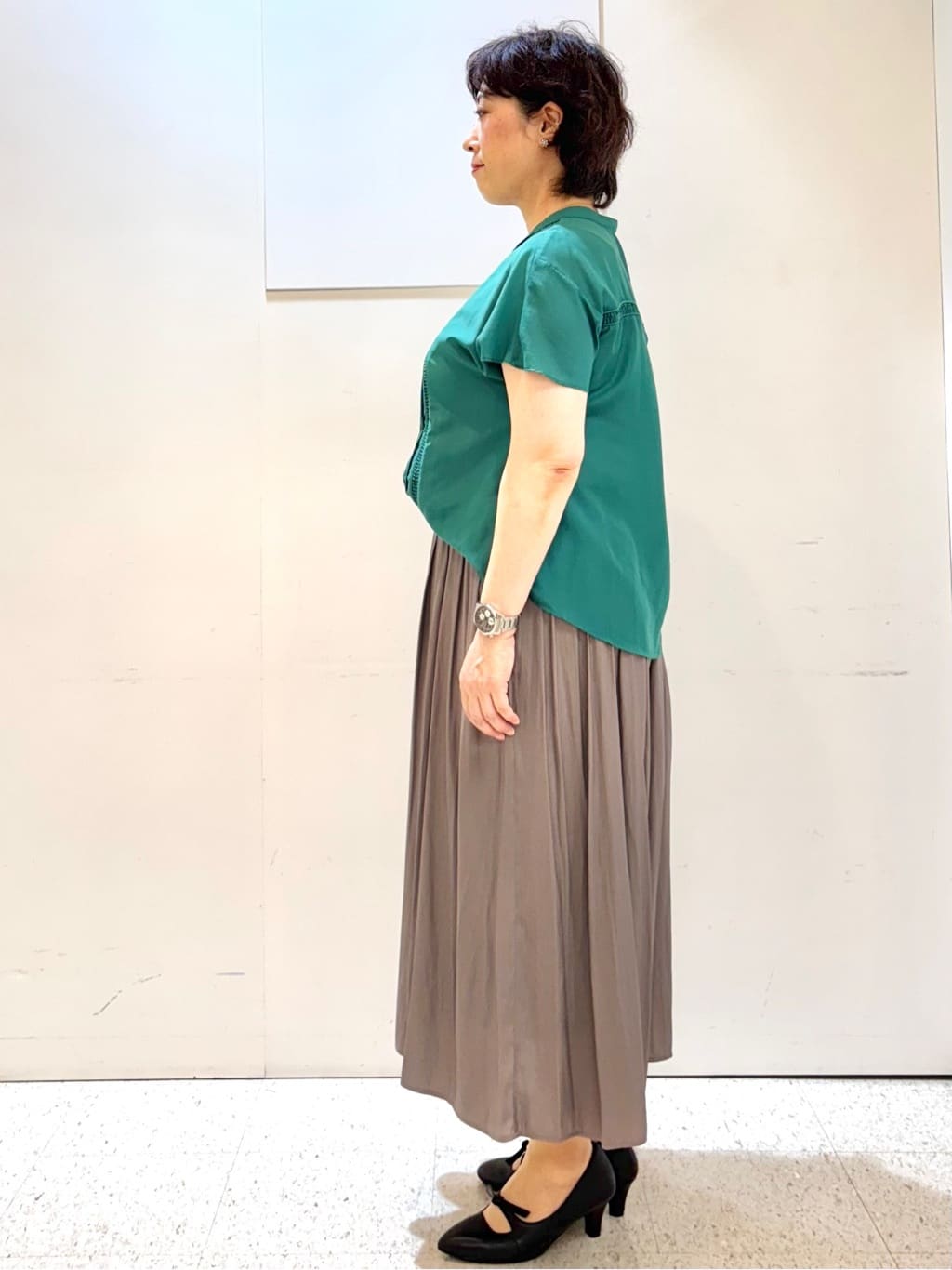 ヤスコさんの「Reflect｜【ウエストゴム仕様／長く着られる◎】スカーチョパンツ」を使ったコーディネート