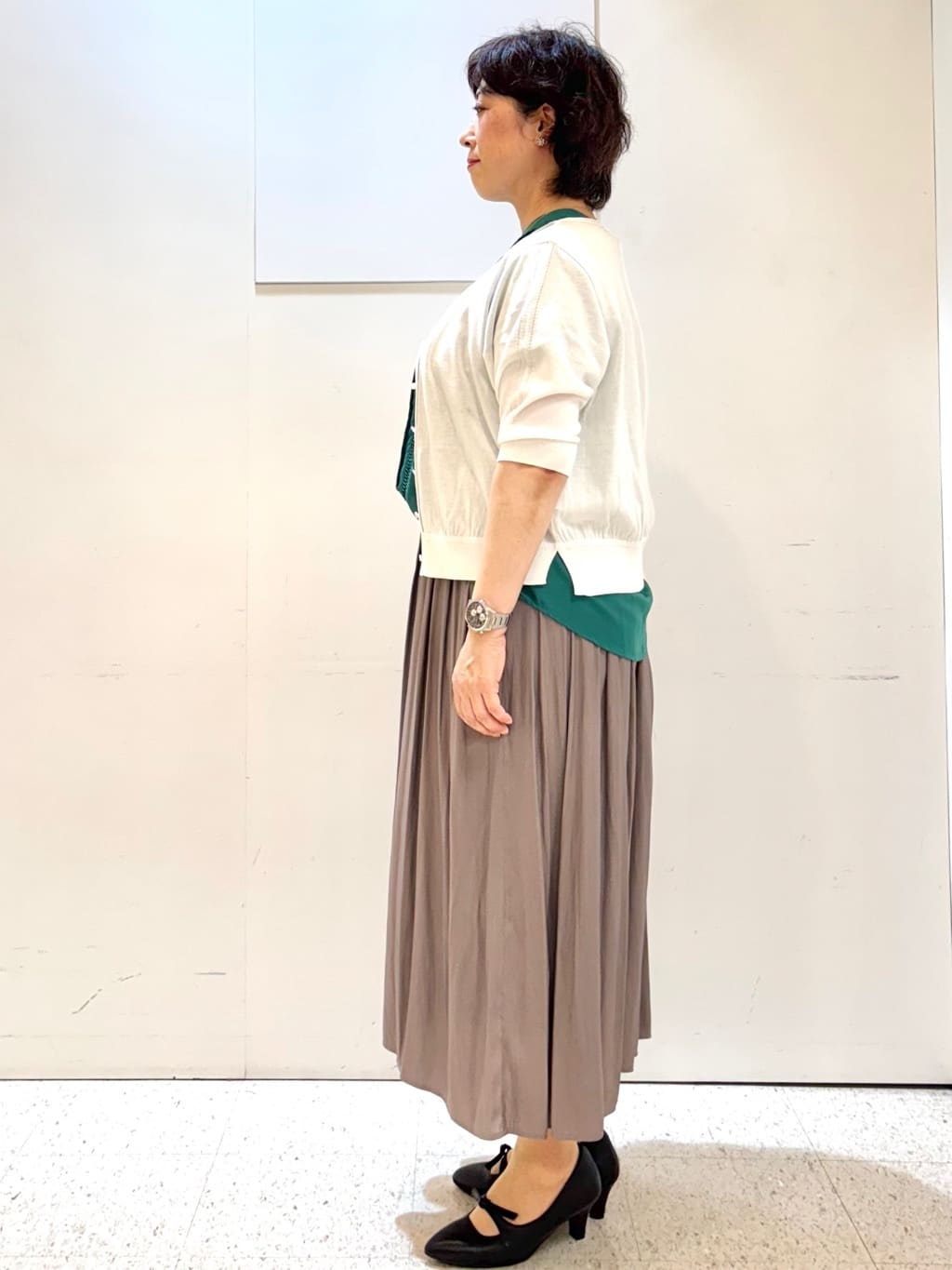 ヤスコさんの「Reflect｜【ウエストゴム仕様／長く着られる◎】スカーチョパンツ」を使ったコーディネート