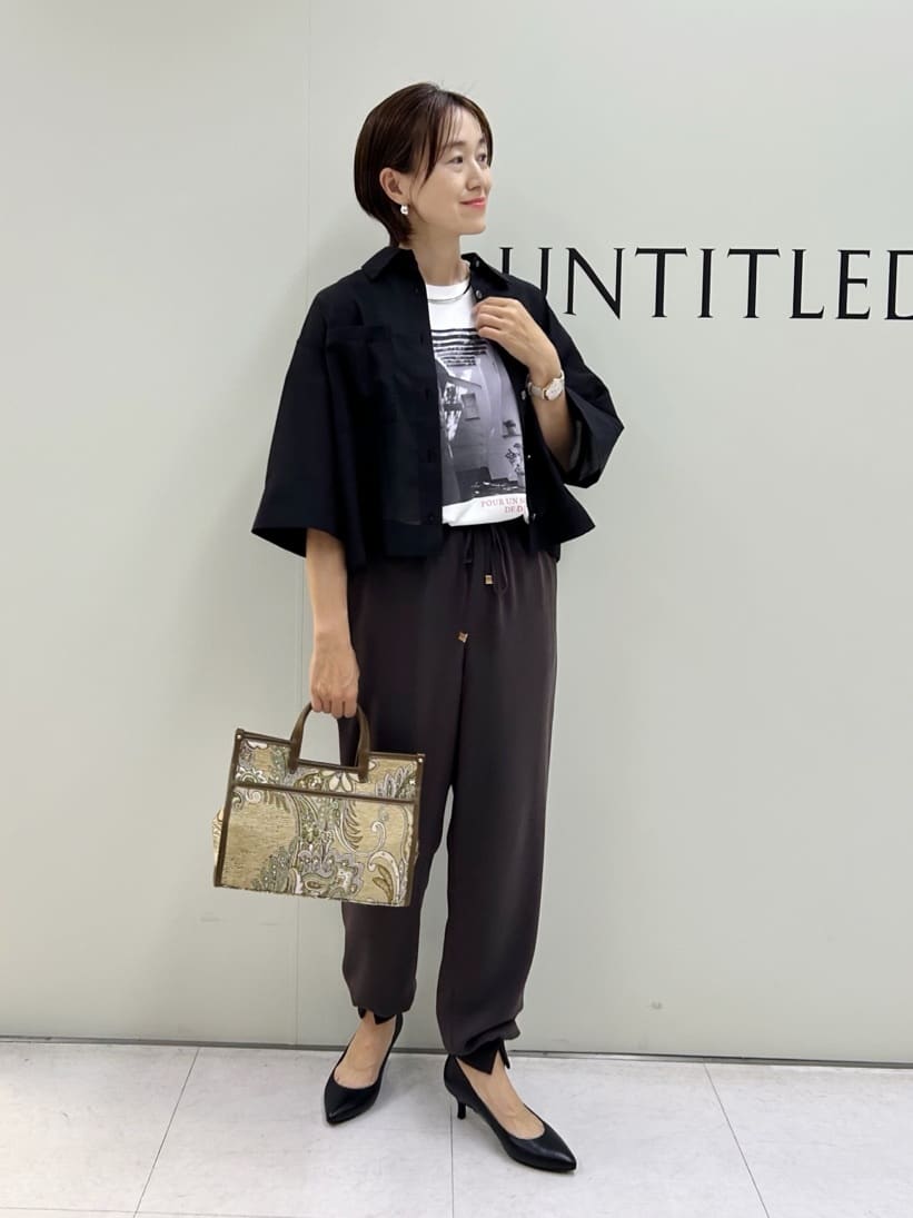 Mikiさんの「UNTITLED｜【吸水速乾/ウエストゴム】バックサテン ジョグパンツ」を使ったコーディネート