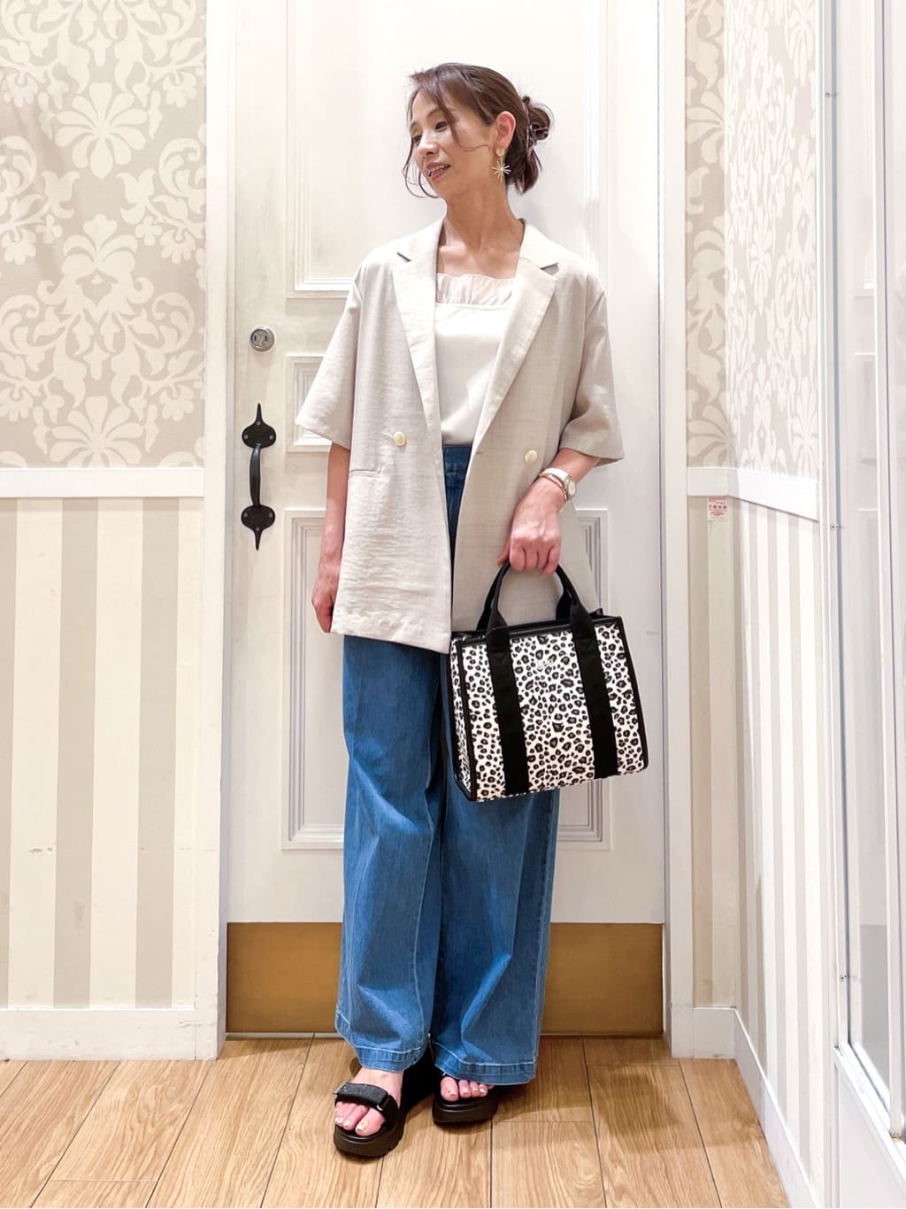 Naoさんの「grove｜軽やかに羽織れて、きちんと見え ハーフスリーブテーラードジャケット」を使ったコーディネート