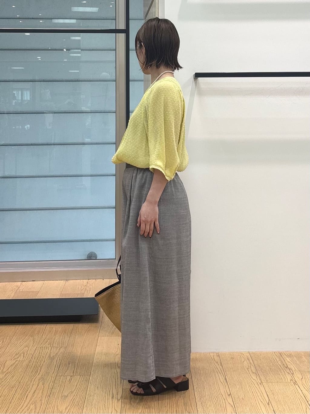 asamiさんの「INDIVI｜【洗える／清涼感◎】ワイドフレアパンツ／スカーチョ」を使ったコーディネート