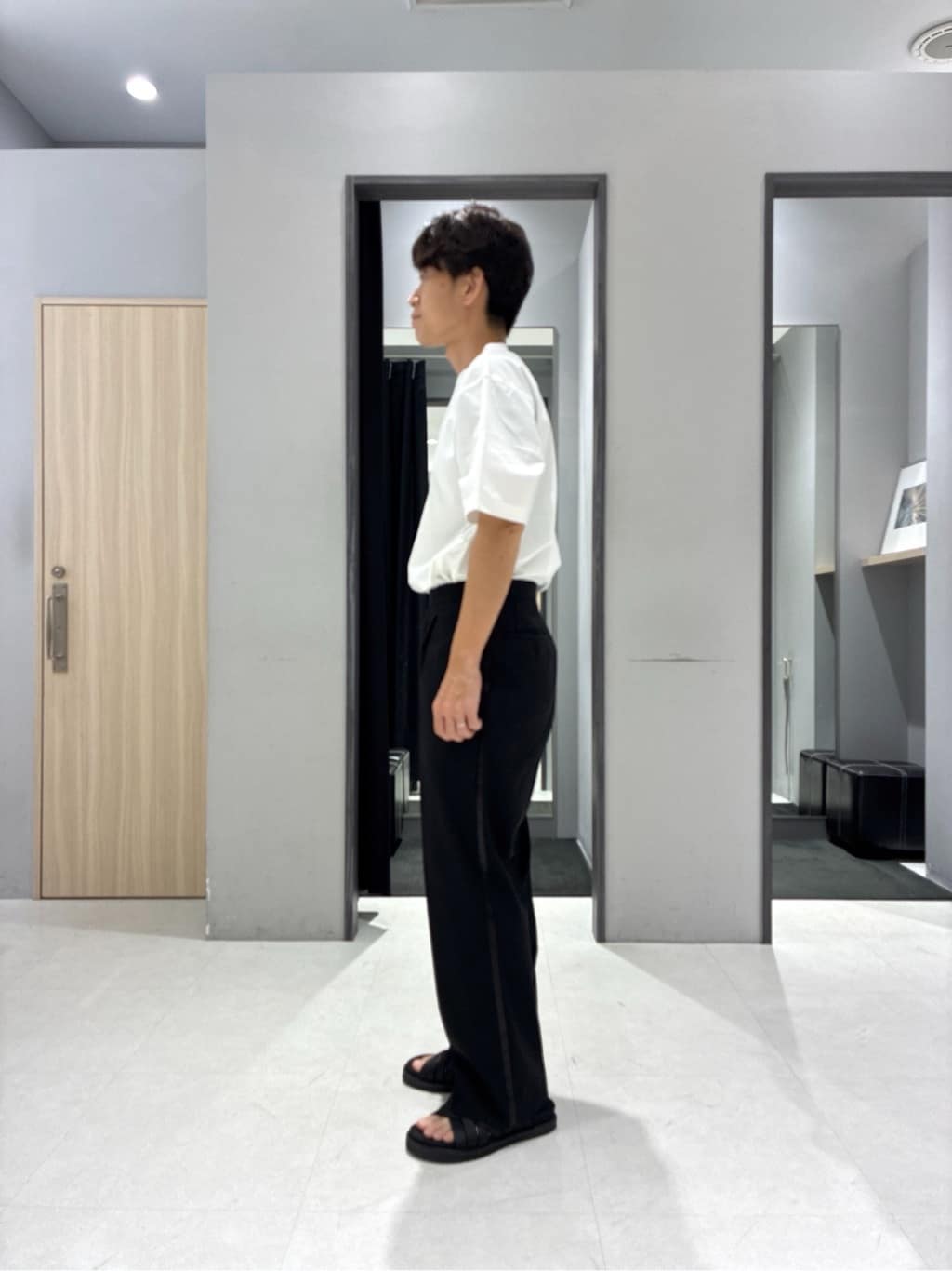 わいずみさんの「TAKEO KIKUCHI｜【COOL CITY WEAR】エアートール オープンカラーシャツ /接触冷感・通気性」を使ったコーディネート