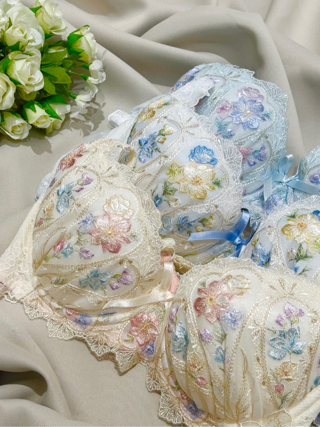 hachiさんの「Risa Magli｜イーシャ ブラジャー（E-F）＜サイドシェイプ＞」を使ったコーディネート
