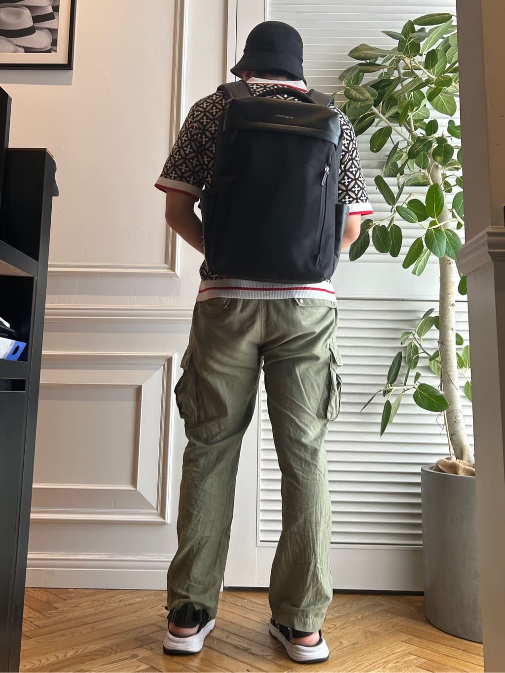 須田　慎二郎さんの「DRESSTERIOR｜【荷重軽減】サスペンション バックパック」を使ったコーディネート