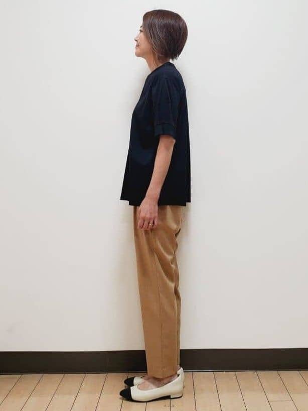 yuuさんの「Reflect｜【すっきり見え！長め丈／マシンウォッシュ可】スキッパーネックジャージトップス」を使ったコーディネート
