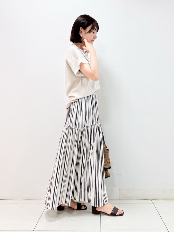 nakajoさんの「Dessin｜」を使ったコーディネート