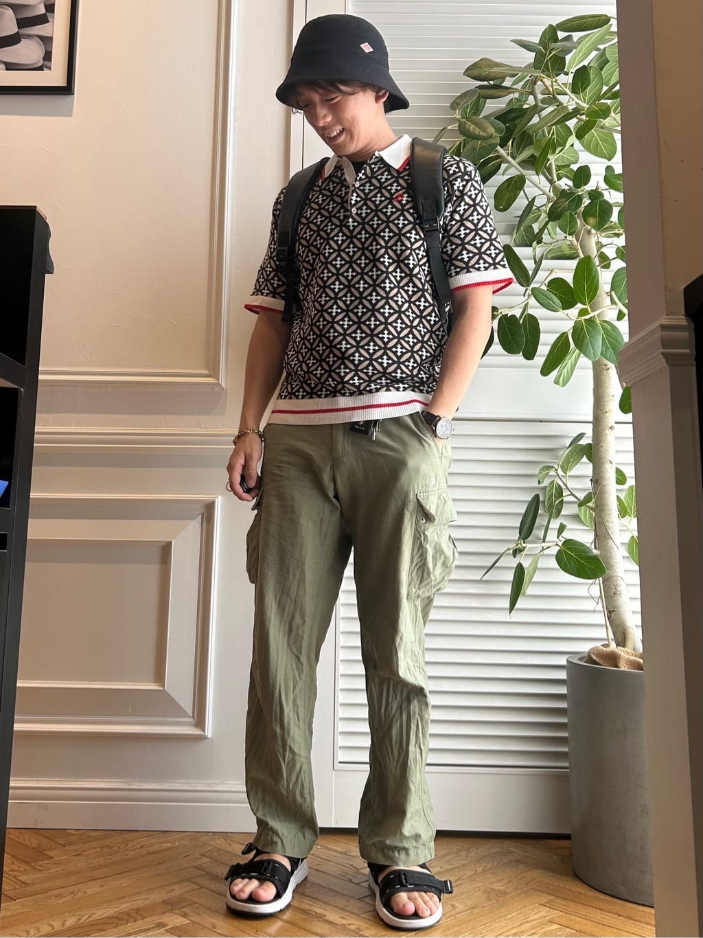 須田　慎二郎さんの「DRESSTERIOR｜【荷重軽減】サスペンション バックパック」を使ったコーディネート