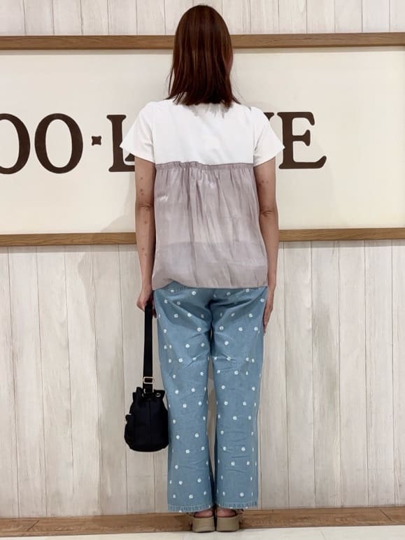 みきぽんさんの「SHOO･LA･RUE｜【S-LL】周りと差がつく デイジー柄デニムワイドパンツ」を使ったコーディネート