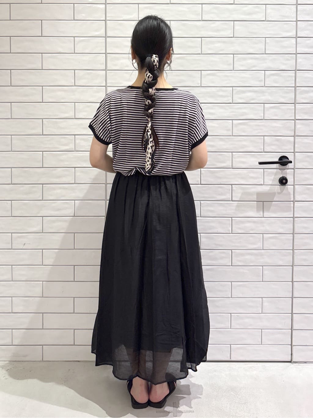 ayumiさんの「OPAQUE.CLIP｜《6色展開／S-LLサイズ》ドルマンスリーブニット【UV／接触冷感／洗濯機洗い可／抗ピル】」を使ったコーディネート