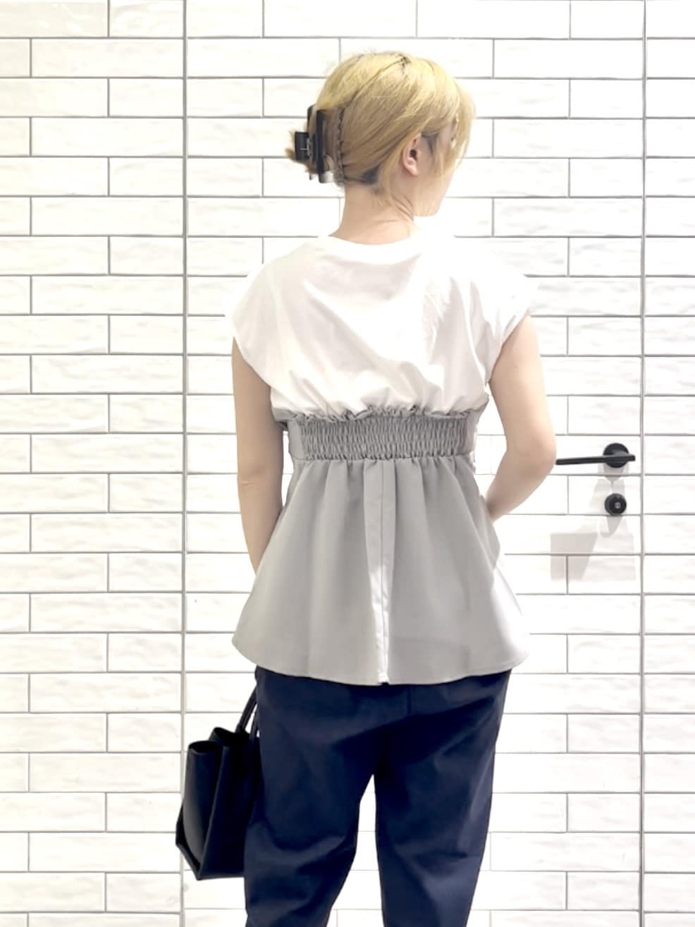 しおりさんの「OPAQUE.CLIP｜ビスチェドッキングカットソー【洗濯機洗い可】」を使ったコーディネート