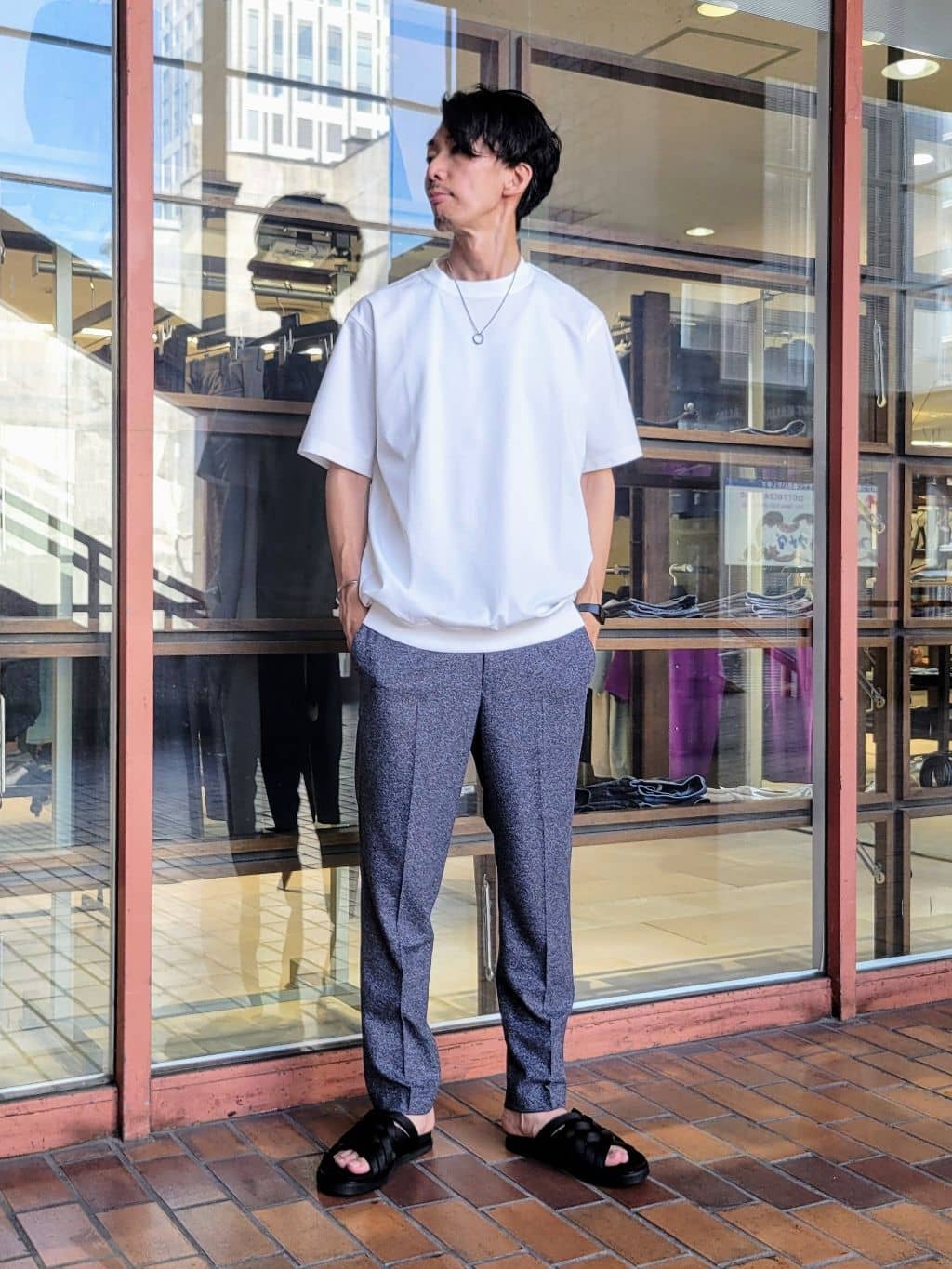 piroyaさんの「TAKEO KIKUCHI｜【抗菌防臭／5サイズ展開】ハイゲージポンチ Tシャツ」を使ったコーディネート