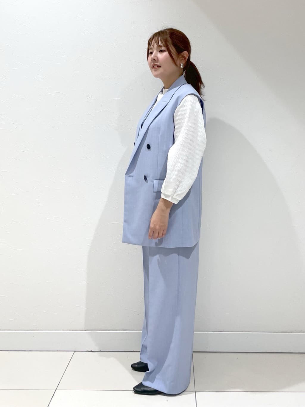 YUUKIさんの「INDIVI｜◆【洗える／2WAY】リネンライクサロペット」を使ったコーディネート